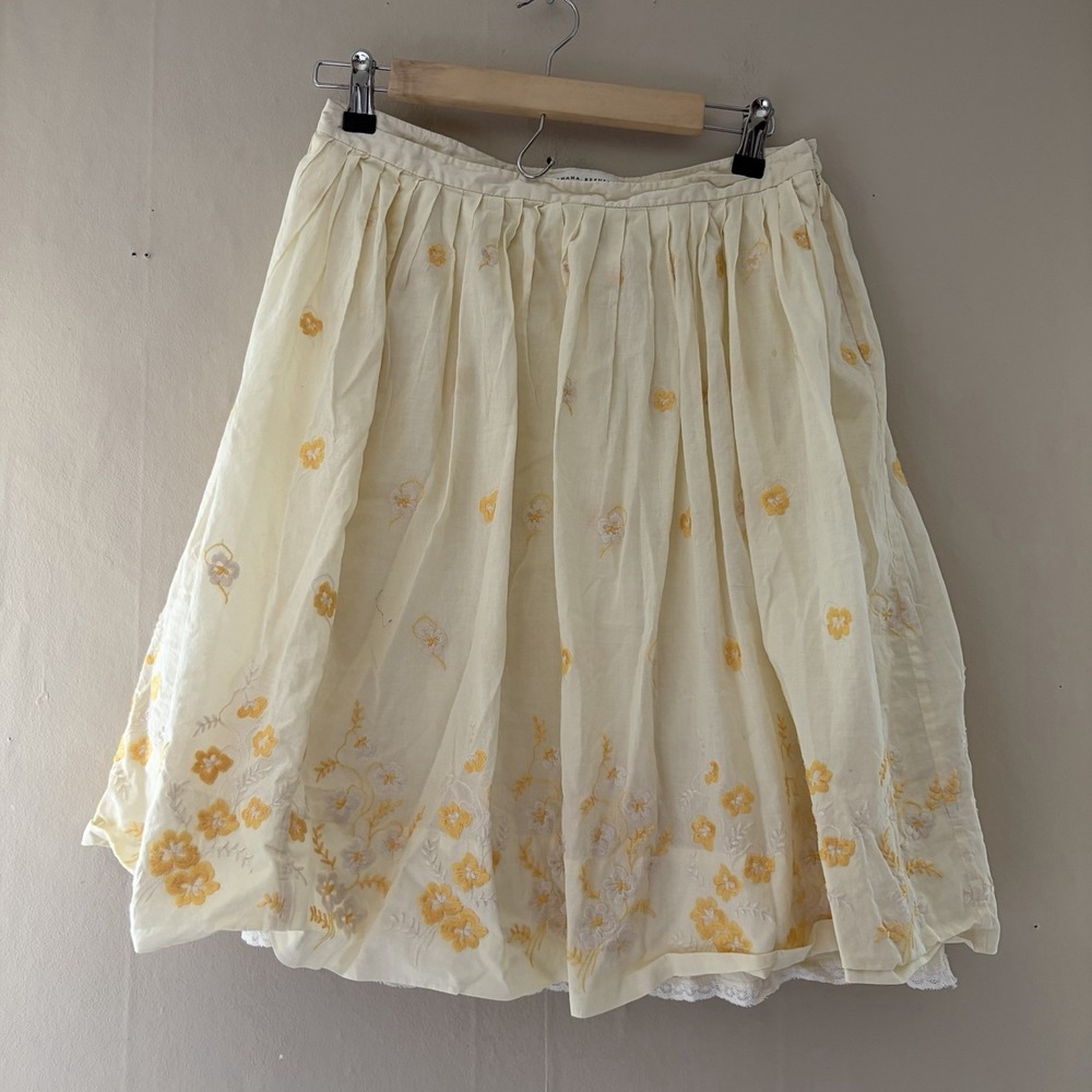 VTG Banana Republic Cottagecore Skirt Size 4 Butter Yellow Floral Y2K Pleated